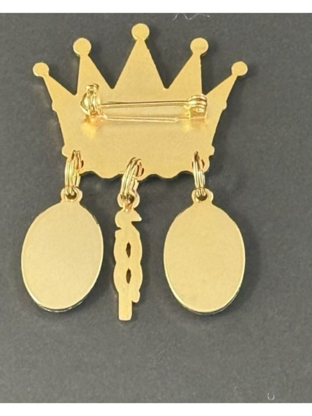 Barbie 2001 Dearborn Queen Of The Prom Convention Crown And Game Board Pin Set - Picture 8 of 10
